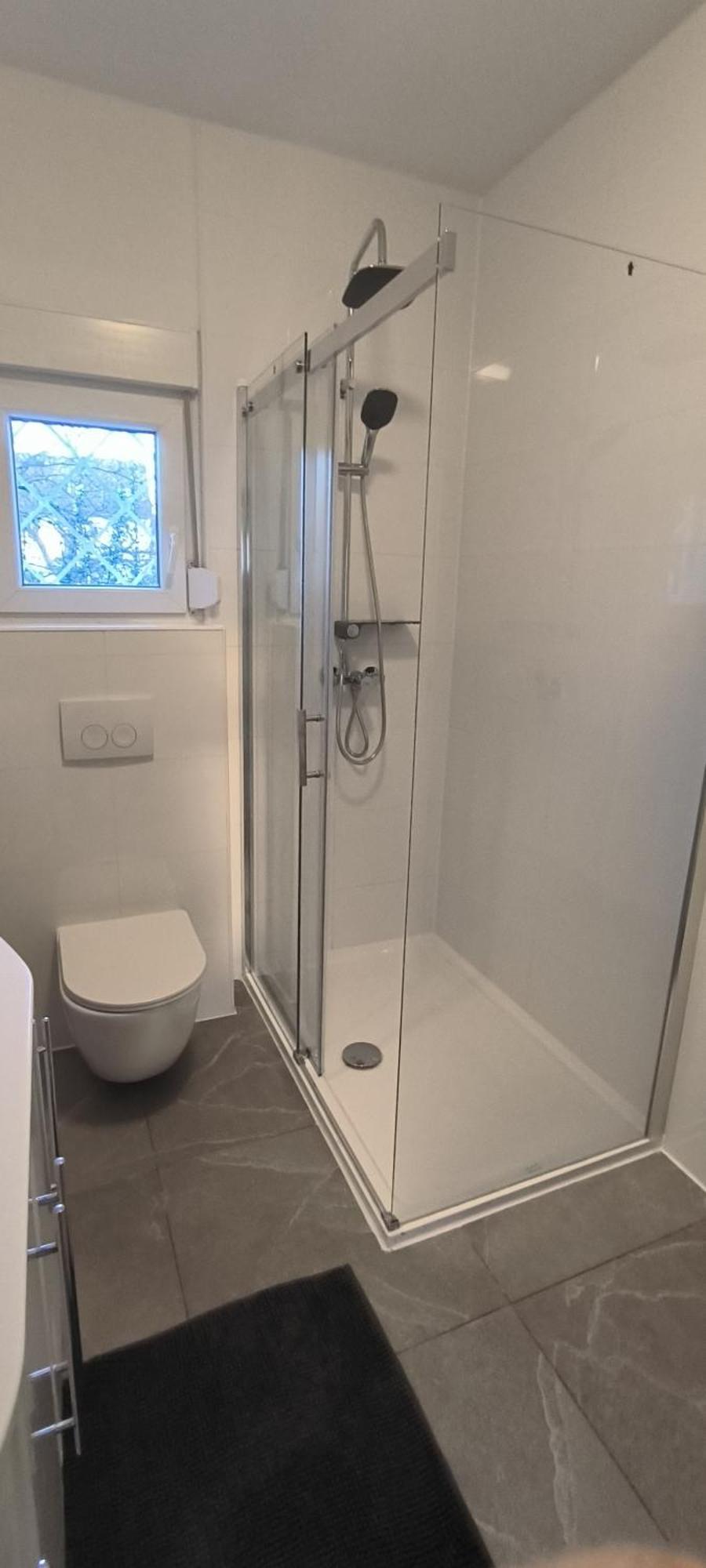 Schoene Und Optimal Gelegene Wohnung Weisskirchen Esterno foto